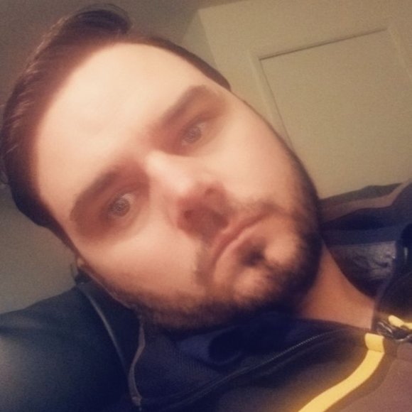 Meet your Posher, Craig - Picture 2 of 2